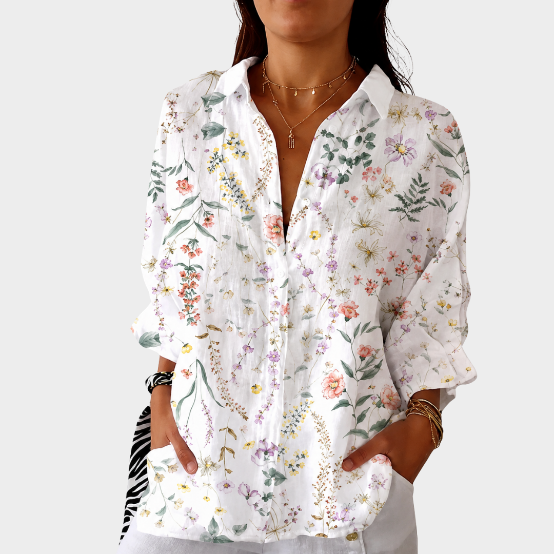 Light and colourful blouse with print