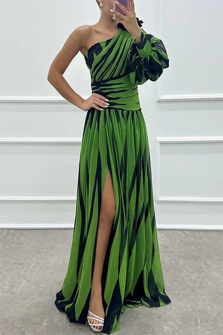 Hannah | Elegant Striped Maxi Dress with One Shoulder
