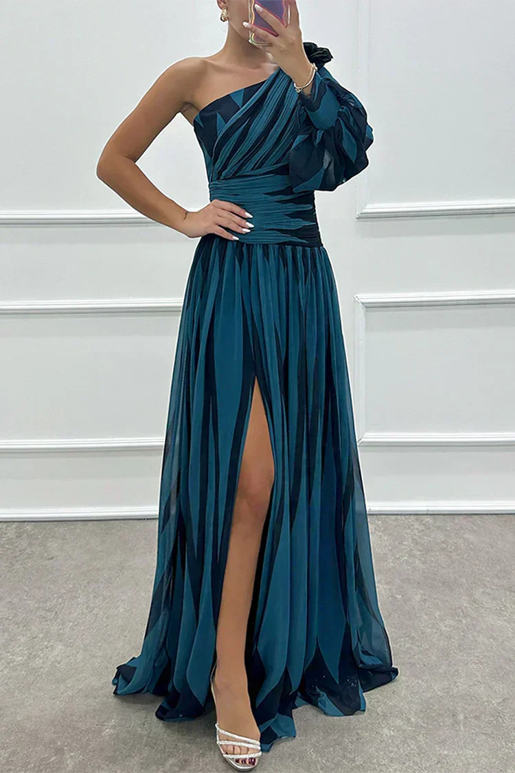 Hannah | Elegant Striped Maxi Dress with One Shoulder
