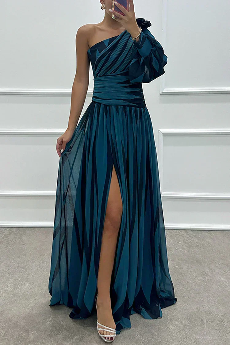 Hannah | Elegant Striped Maxi Dress with One Shoulder