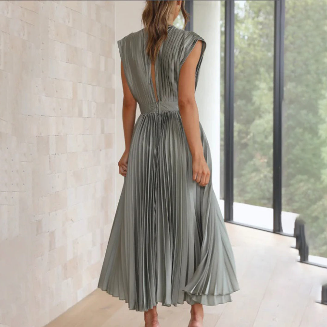 Emily | Timeless Pleated Midi Dress