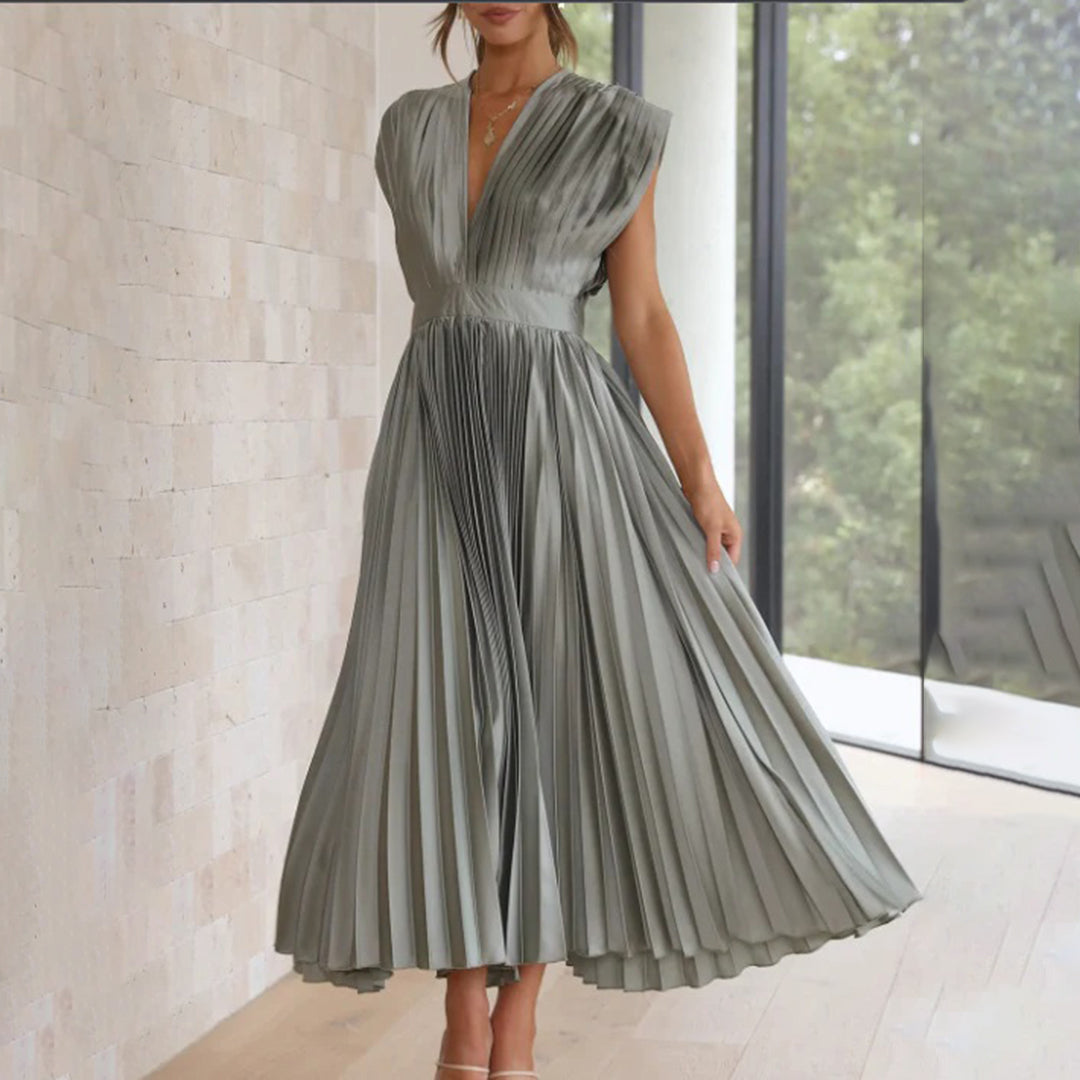 Emily | Timeless Pleated Midi Dress