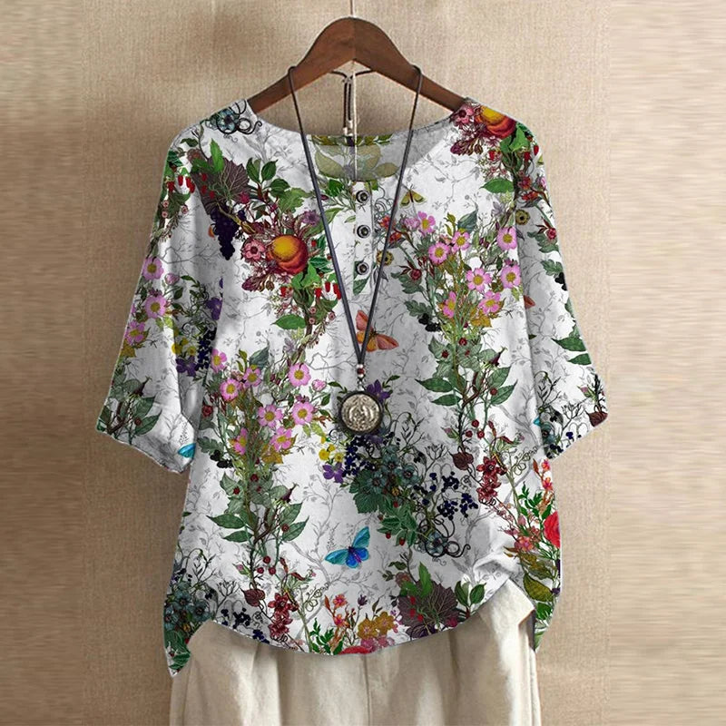 Rosalie | Retro-Inspired Blouse with Button Details
