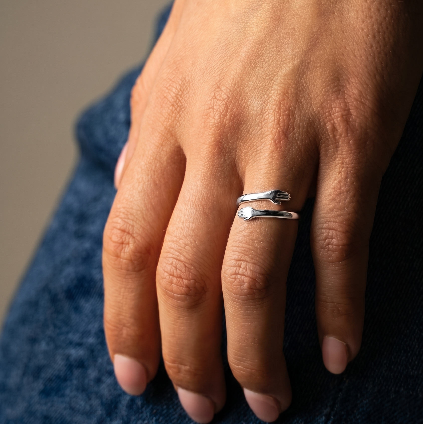 Hug Ring